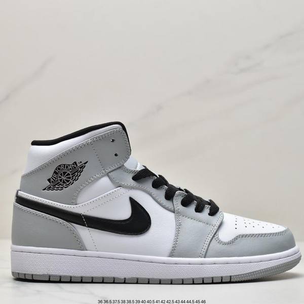 Air Jordan 1 Mid