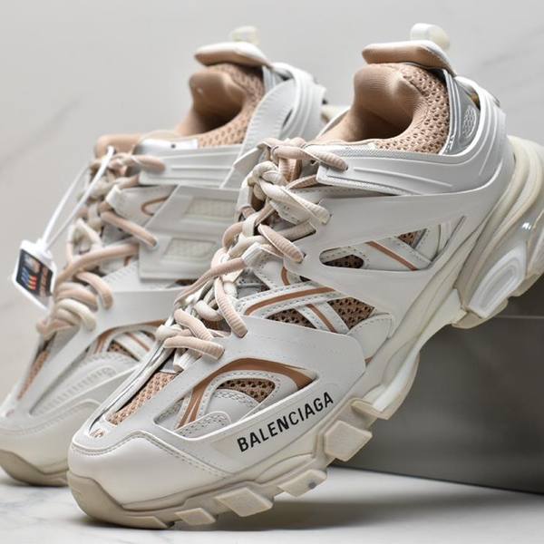 Balenciaga Track